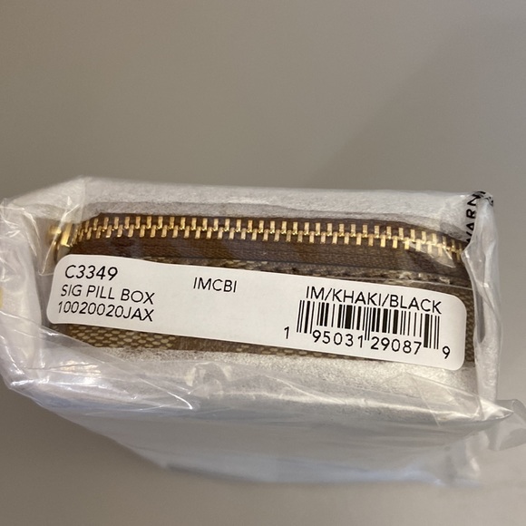 Coach Weekly Pill Box In Signature Canvas - Picture 4 of 4